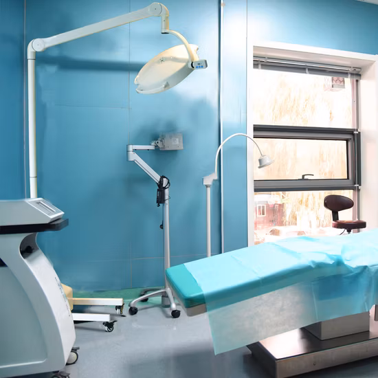 Medizinische tragbare mobile LED-Operationslampe Fortschrittliche chirurgische Untersuchungsleuchte für Haustiere mit CE